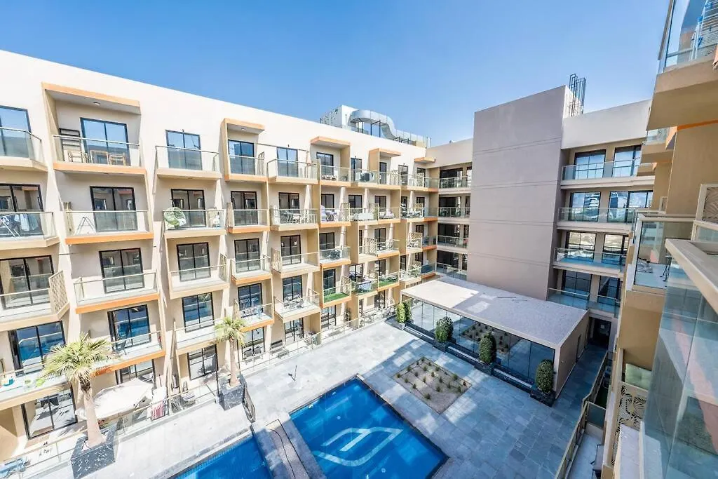 Apartment Dazzling 1Br-Binghatti Rose-Jvc Dubai